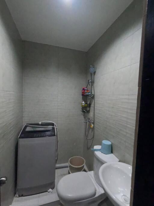 Duplex House For Rent With 3 Bedrooms Good For 6 Minglanilla Exterior photo