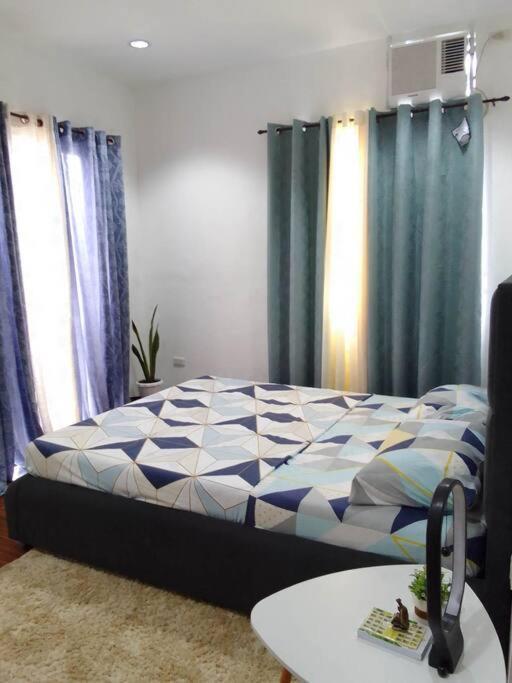Duplex House For Rent With 3 Bedrooms Good For 6 Minglanilla Exterior photo